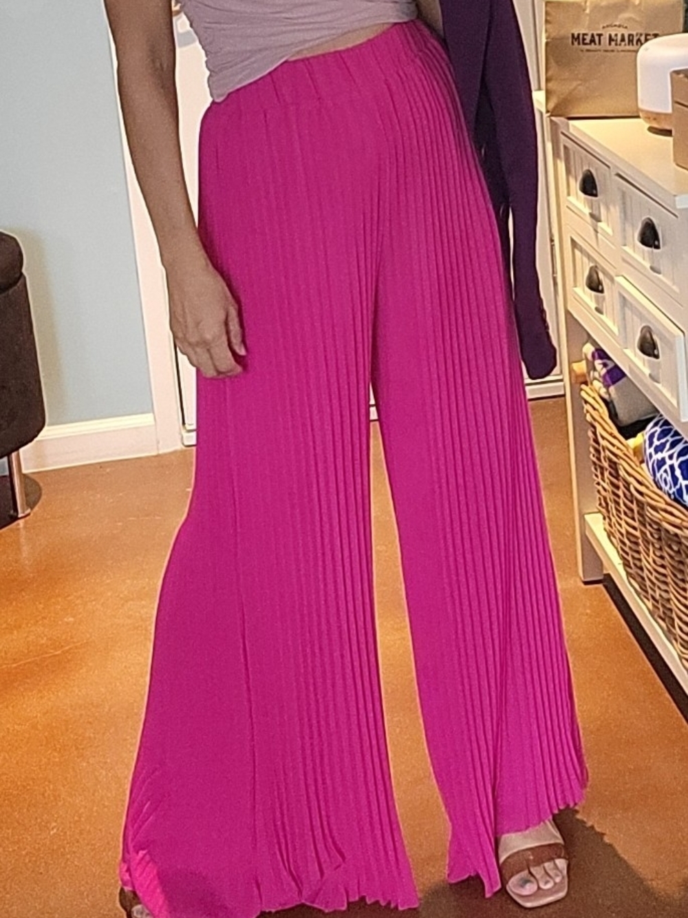 Pleated Wide-Leg Palazzo Pants - Fuchsia Pink XS